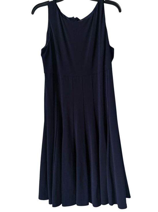 Jessica Howard Dresses & Skirts - Jessica Howard Navy Sleeveless Fit-and-Flare Dress!